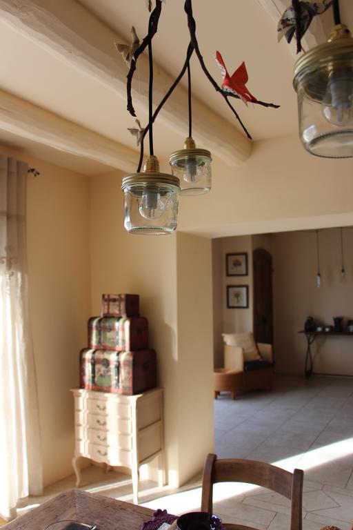 Sous Les Platanes B&B Châteaurenard Dış mekan fotoğraf