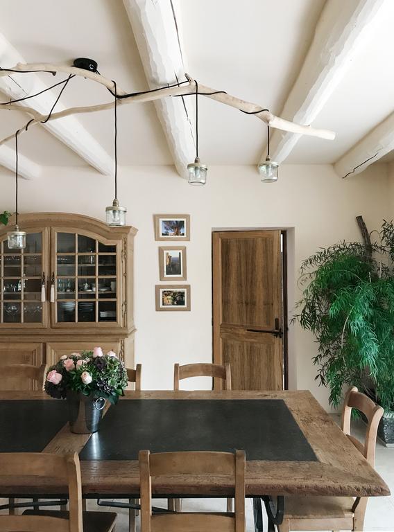 Sous Les Platanes B&B Châteaurenard Dış mekan fotoğraf